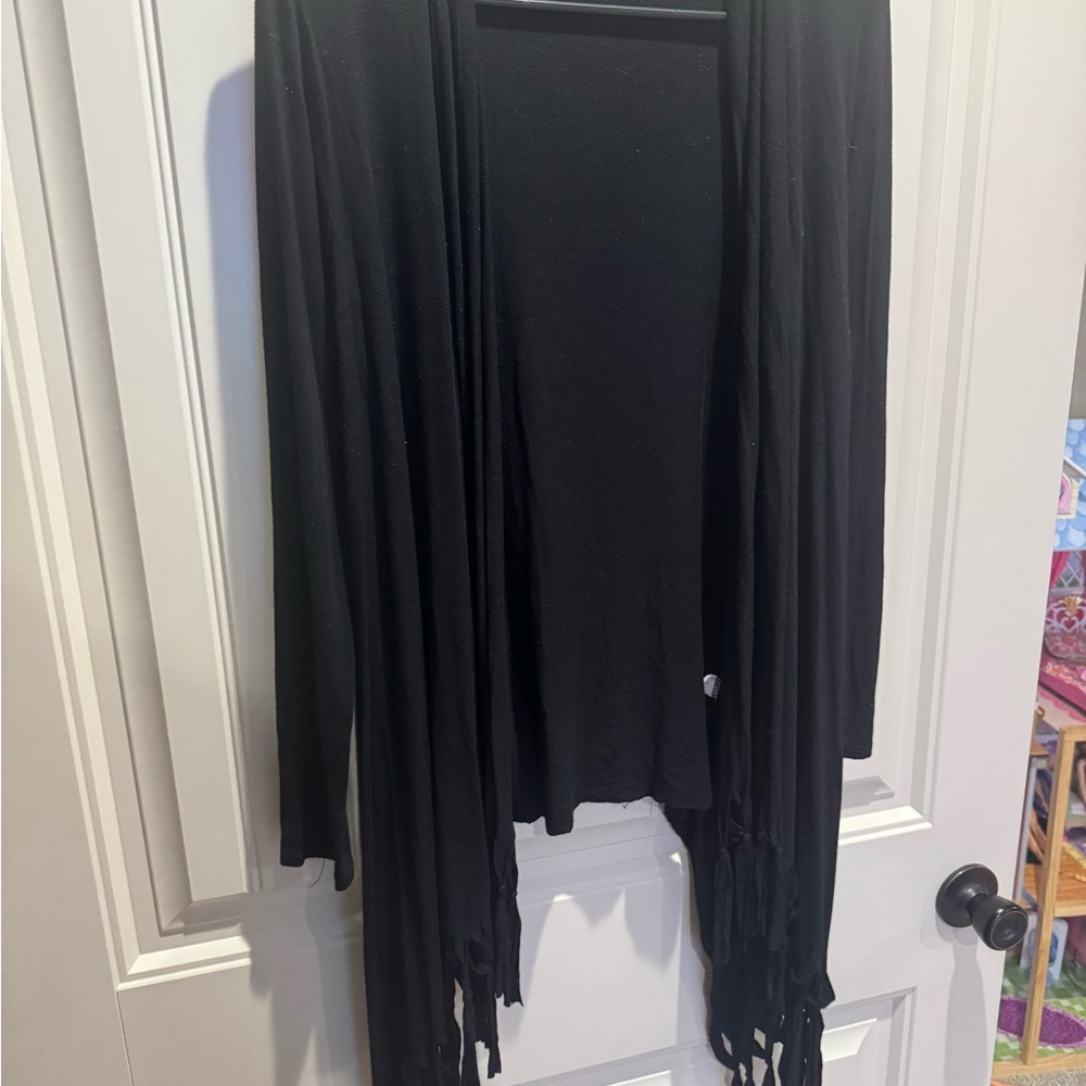 Heart Hips Black Textured Cardigan